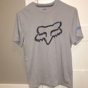 Fox racing tee shirt. Size Adult Small.
